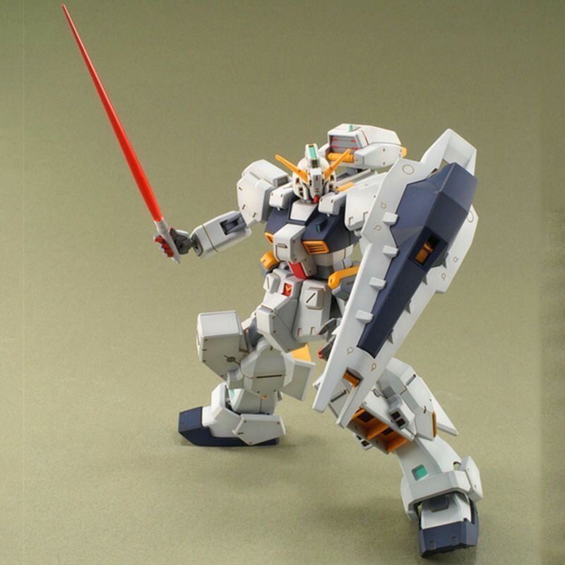 Hazel Custom Titans Color HG 1 - Bandai Gundam Rg avis et prix